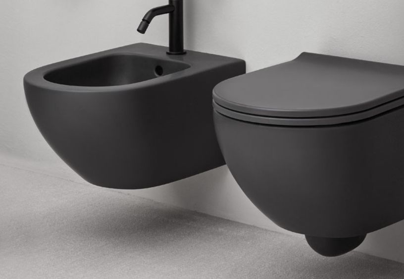 002 Wall mounted black toilet bidet    