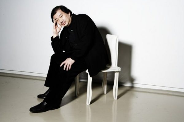 Ο Ιάπωνας αρχιτέκτονας του αιώνα Shigeru Ban