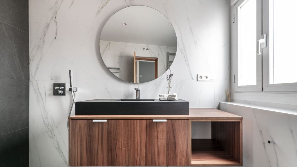 Καθρέφτες μπάνιου: ιδέες για μοναδική διακόσμηση του χώρου σας