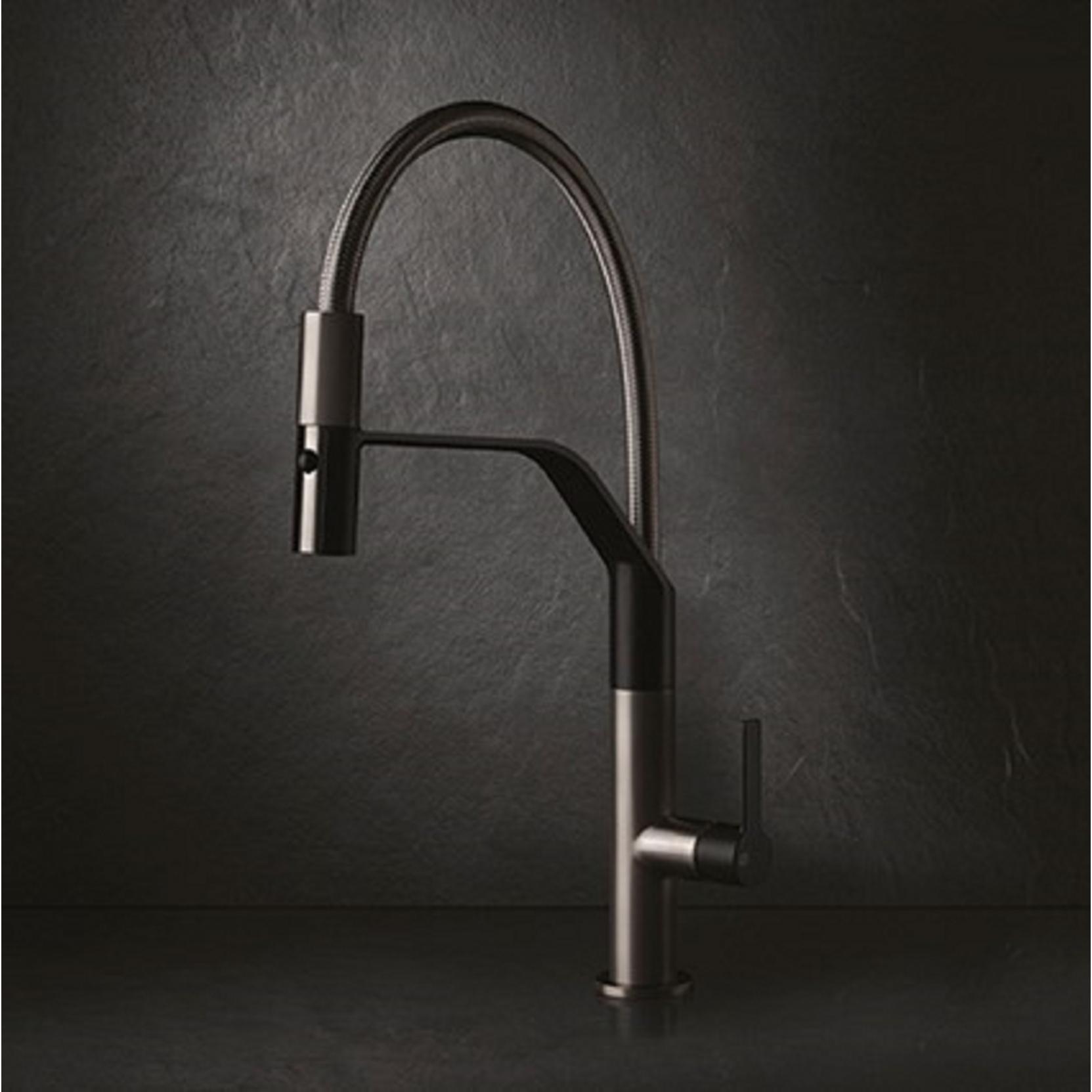 ΜΠΑΤΑΡΙΑ ΝΕΡΟΧΥΤΗ MESH ΕΛΑΤΗΤ. INOX/BLACK MATT GESSI