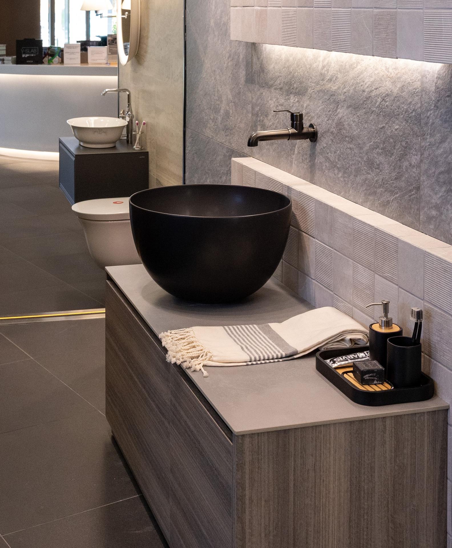 CENTURY WALL BASIN MIXER Gun Metal PVD