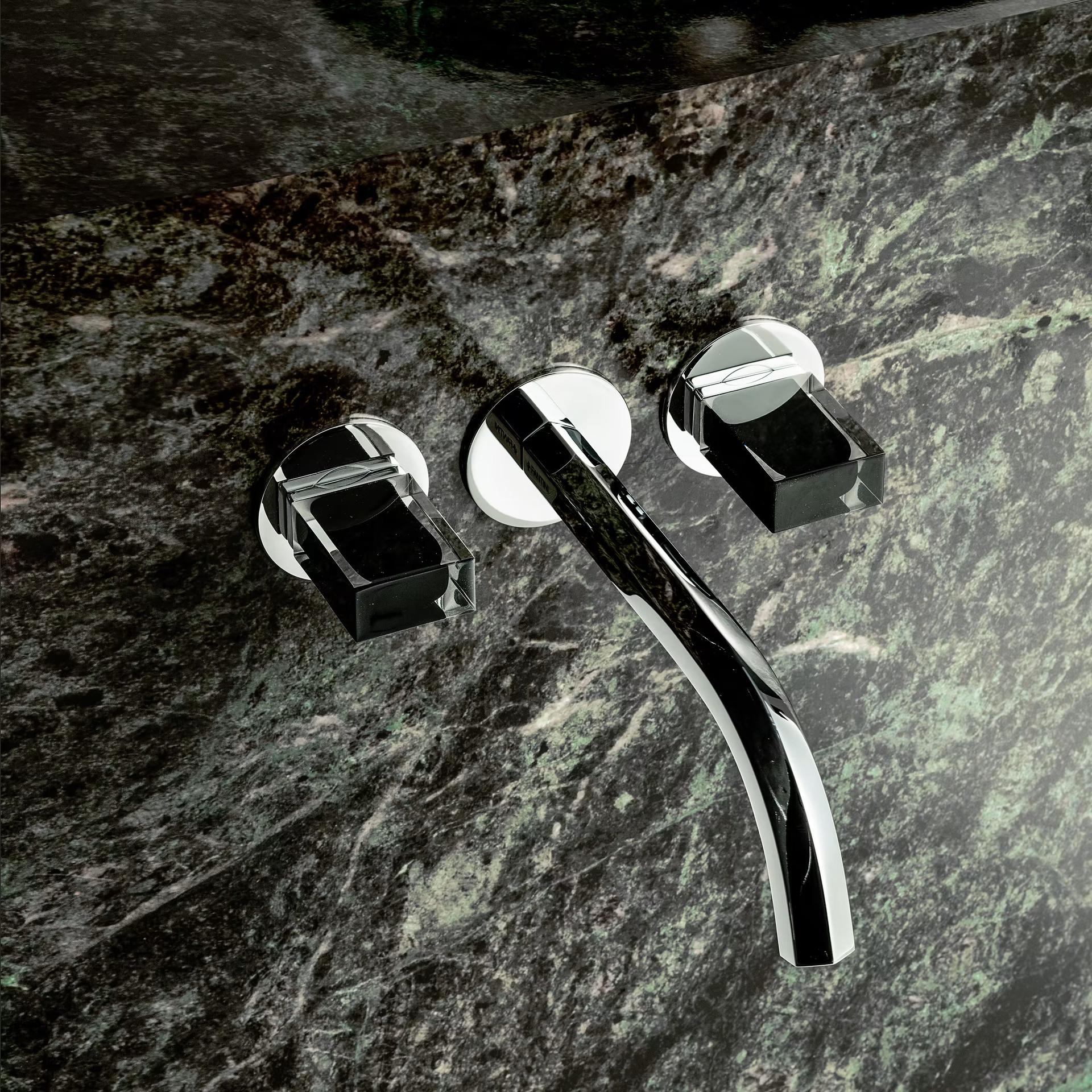 Wall-mount washbasin mixer